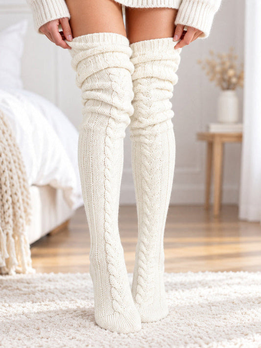 Women's Cable Knit Knee-High Socks