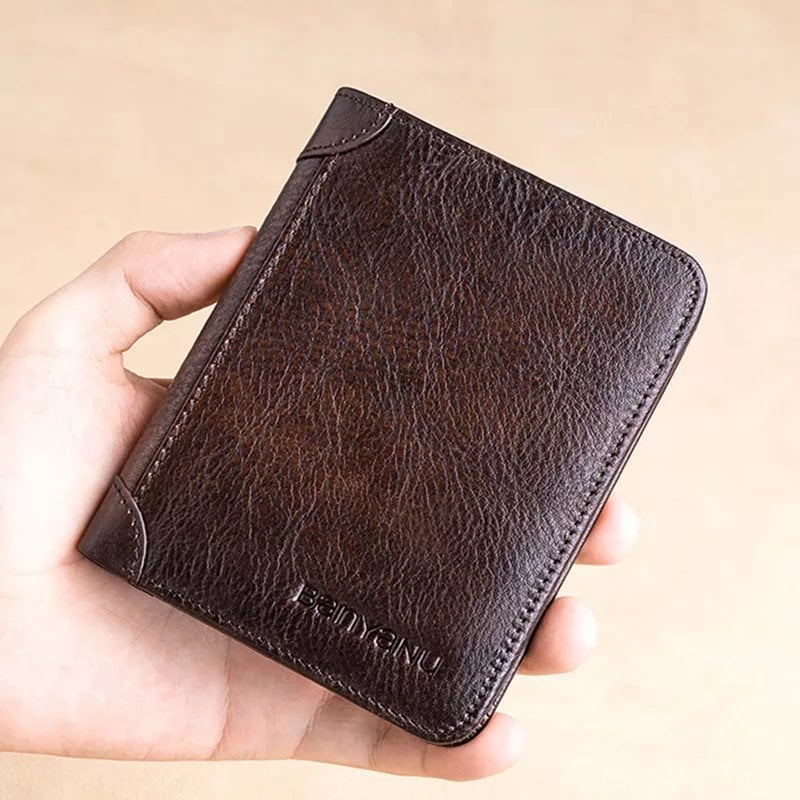 Minimalist RFID Blocking Leather Wallet for Men